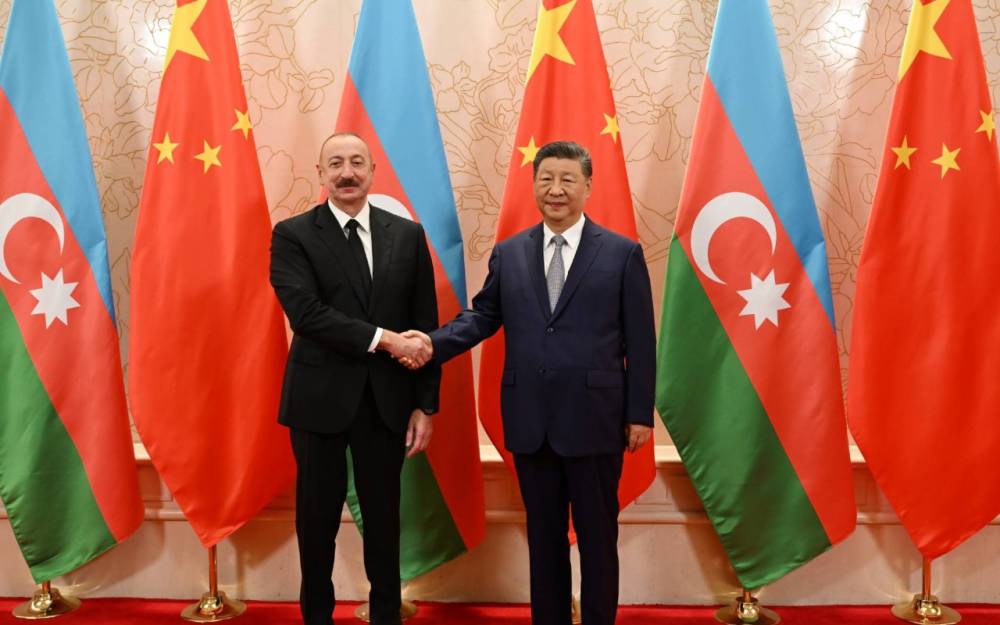 İlham Əliyev Çin Sədrinə başsağlığı verdi