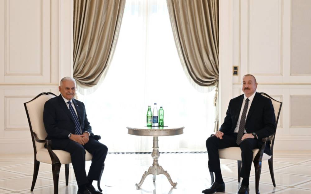 İlham Əliyev Qəbələdə Binəli Yıldırımı qəbul etdi - FOTO