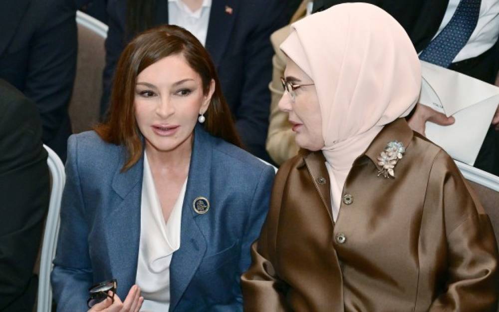 Mehriban Əliyeva Antalya Forumundan görüntülər paylaşdı - VİDEO