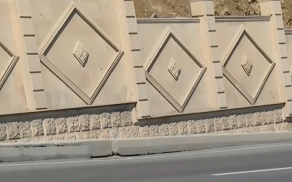 Bibiheybət yolunda torpaq sürüşməsi təhlükəsi - Hərəkət məhdudlaşdırıldı