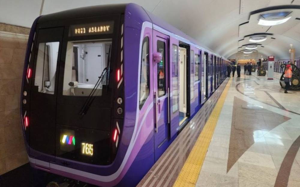 4 qatar tuneldə qalıbmış