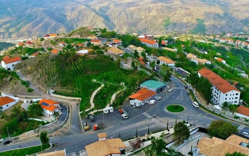 Laçına ilin sonuna qədər 40 ailə köçürüləcək