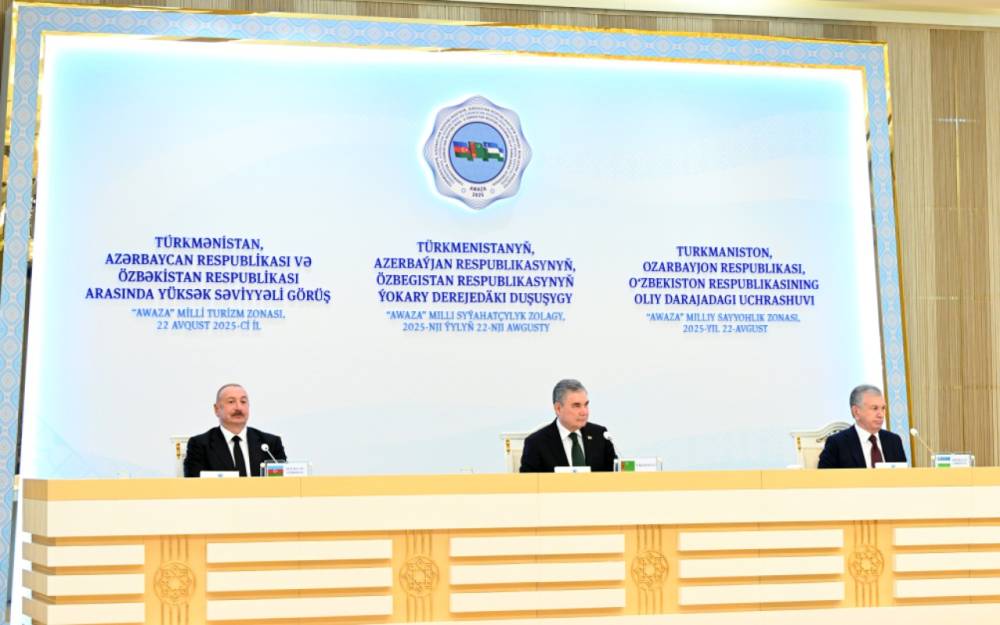 Prezidentlərin iştirakı ilə 4 sənəd imzalanıb - FOTO (YENİLƏNİB)