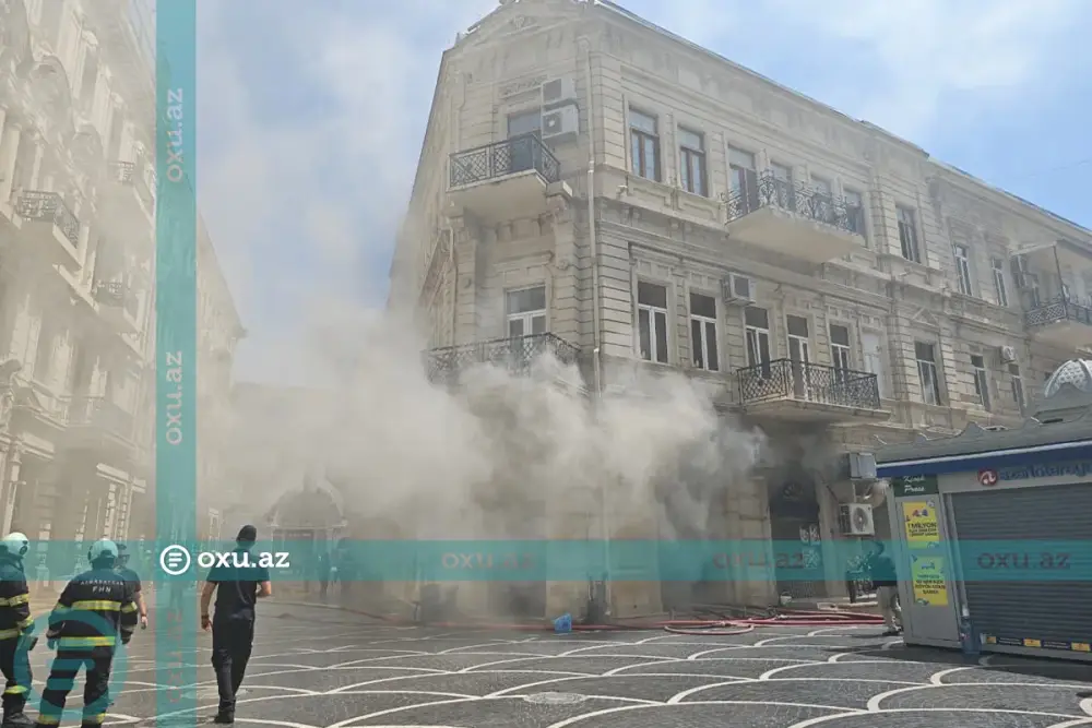 Bakının mərkəzində GÜCLÜ YANĞINLA bağlı FHN-dən açıqlama