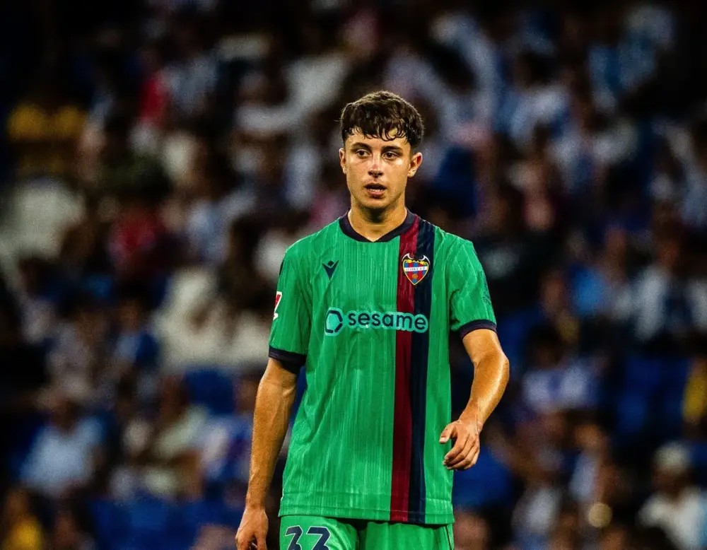 "Levante"nin futbolçusu Mark Santos Lamin Yamalın rekordunu yeniləyib
