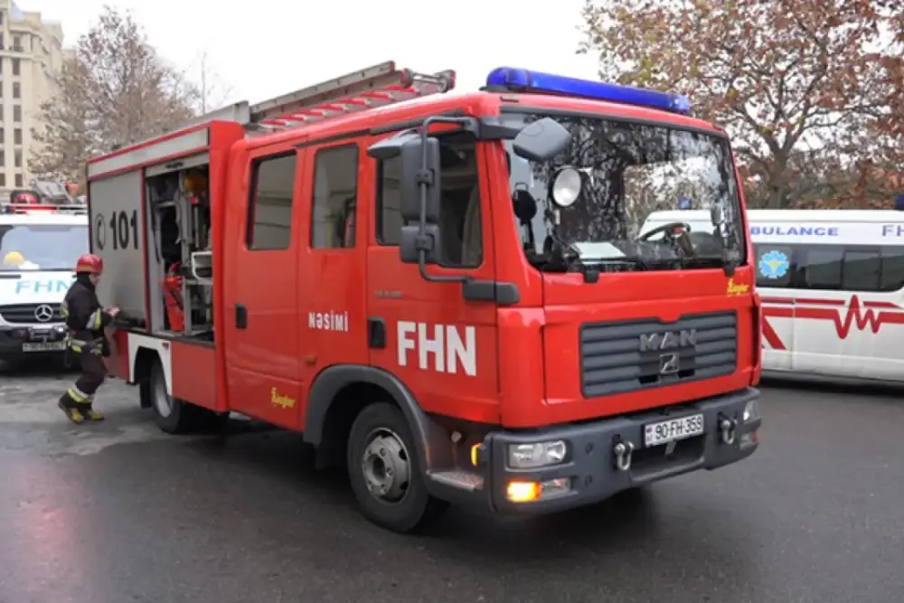 Məktəbdə yanğın - ŞAGİRDLƏR TƏXLİYƏ OLUNDU