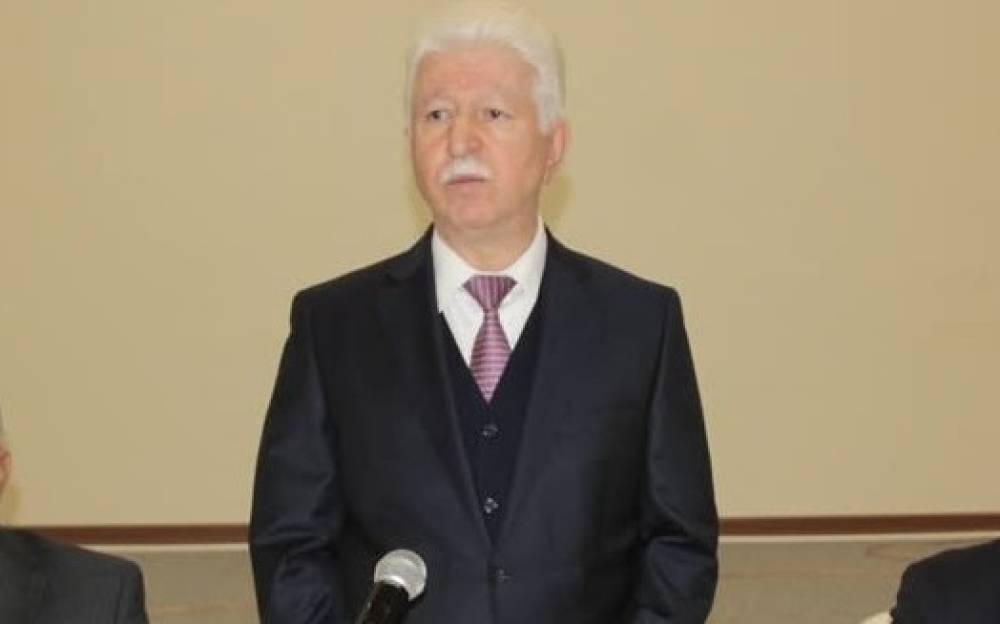 İcra başçısı 30 əməkdaşı işdən çıxardı