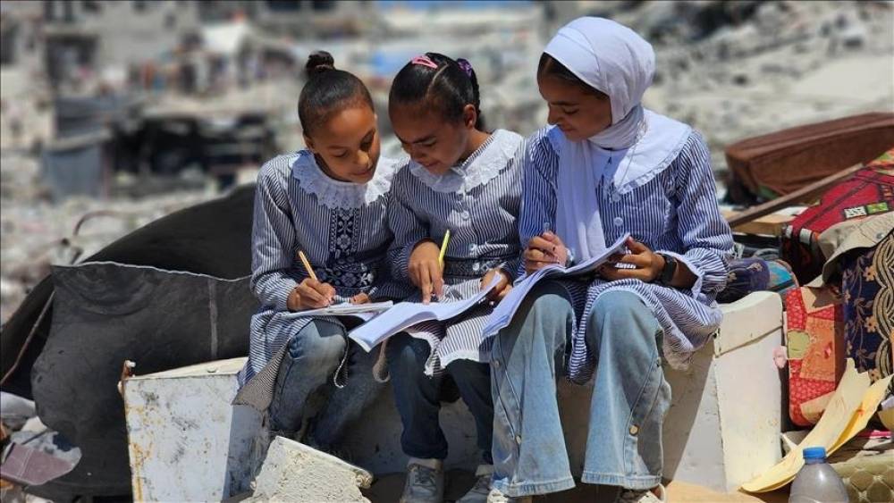UNICEF: Qəzzada məktəblərin 90%-dən çoxu dağıdılıb