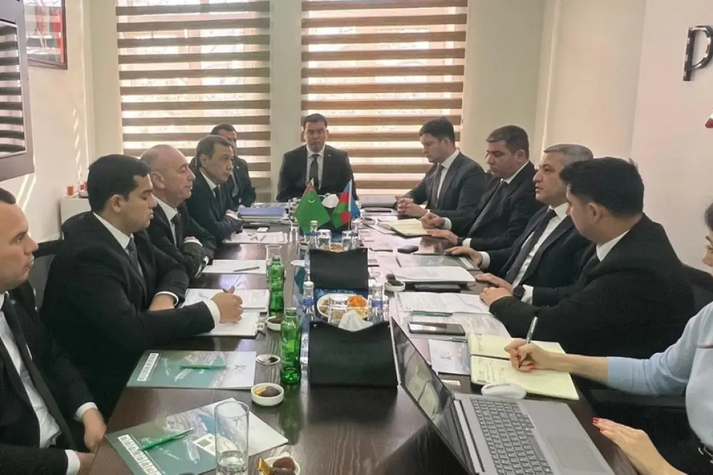 Azərbaycan və Türkmənistan dəniz yük daşımalarının artımını müzakirə ediblər