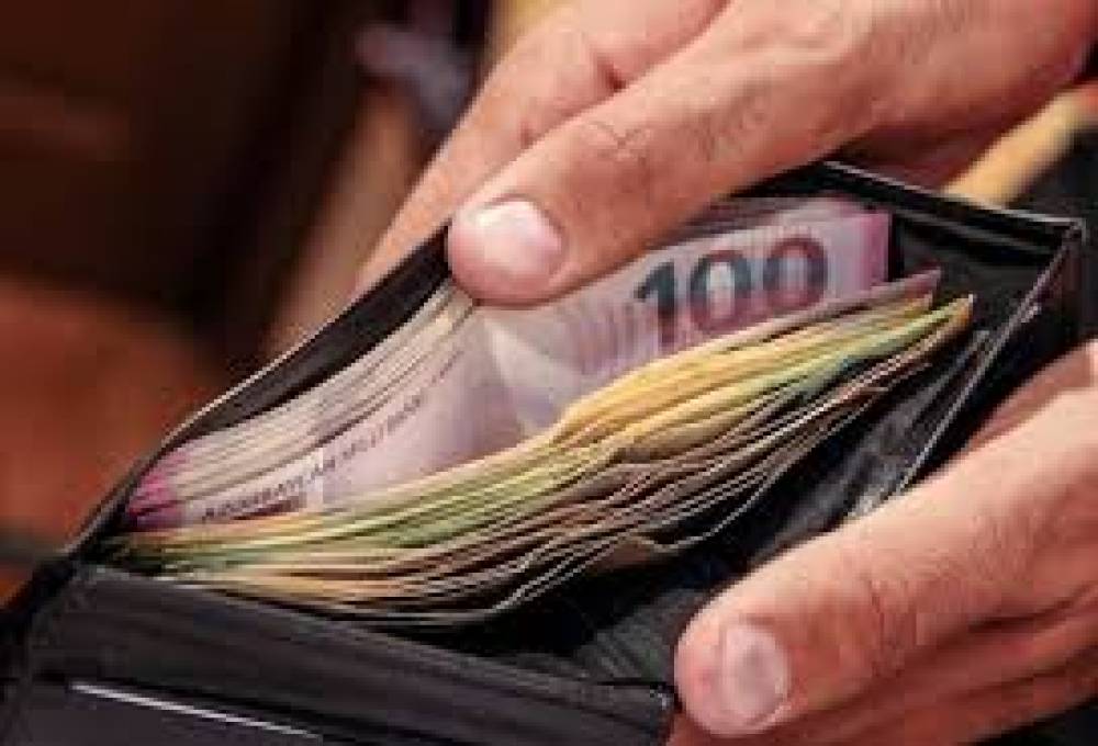 Azərbaycanda minimum əməkhaqqı məbləğinə ildə bir dəfədən az olmayaraq yenidən baxılacaq