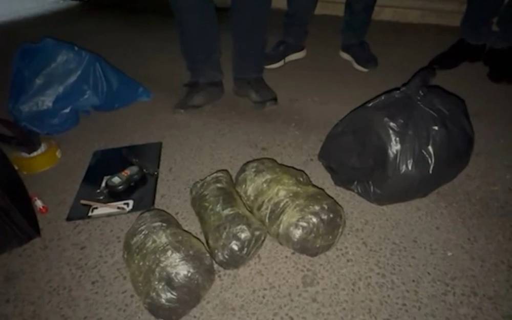 Narkokuryerlikdə şübhəli bilinən şəxsdən 5 kq marixuana aşkarlandı