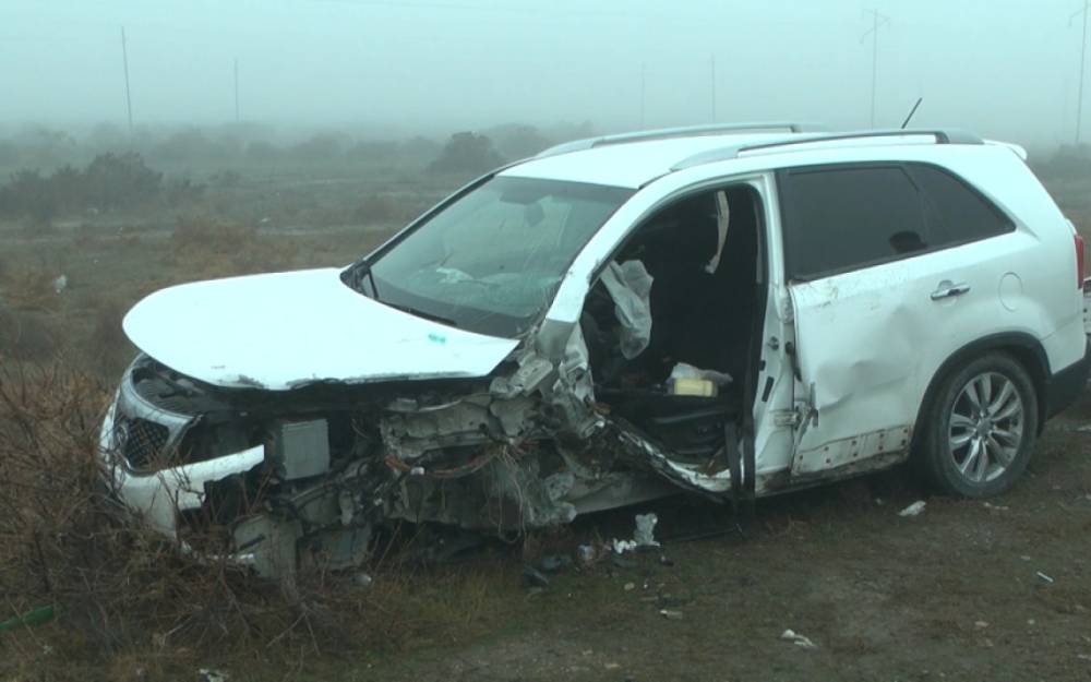 Hacıqabulda 3 avtomobil toqquşdu - Xəsarət alanlar var (FOTOLAR)