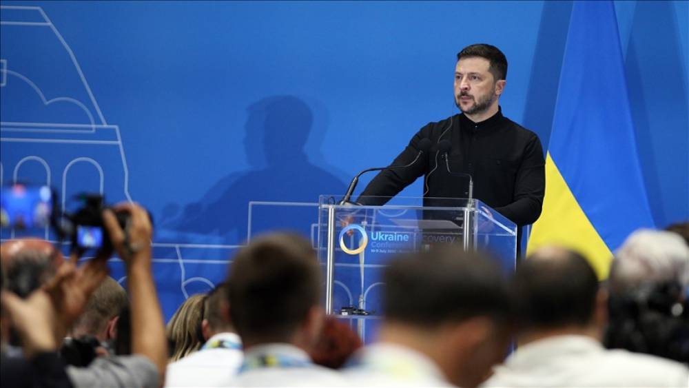 Zelenski: Trampla Patriot sistemləri ilə bağlı müsbət dialoqumuz var