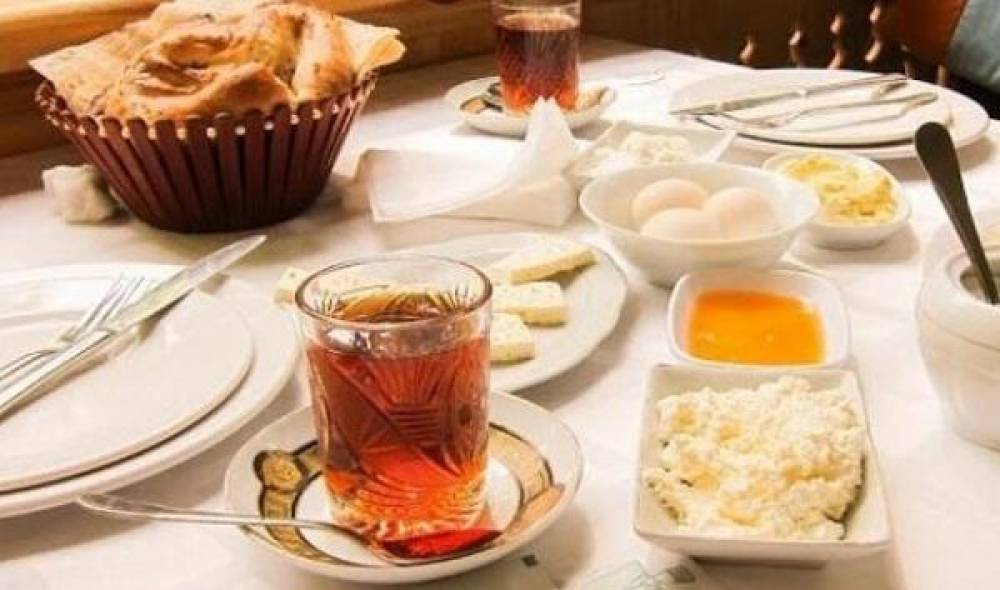 Səhər yeməyində bu qidalara diqqət edin!