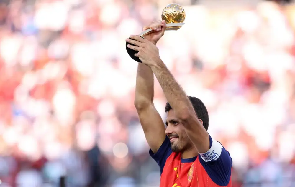 Dünya çempionatının ən yaxşı futbolçusu əməliyyat olunacaq