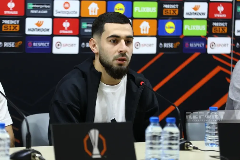 Elvin Cəfərquliyev "Qarabağ" klubu ilə birlikdə Avstriyaya yollanıb