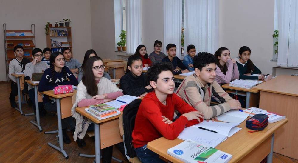 Lisey və gimnaziyalara qəbul başlayır