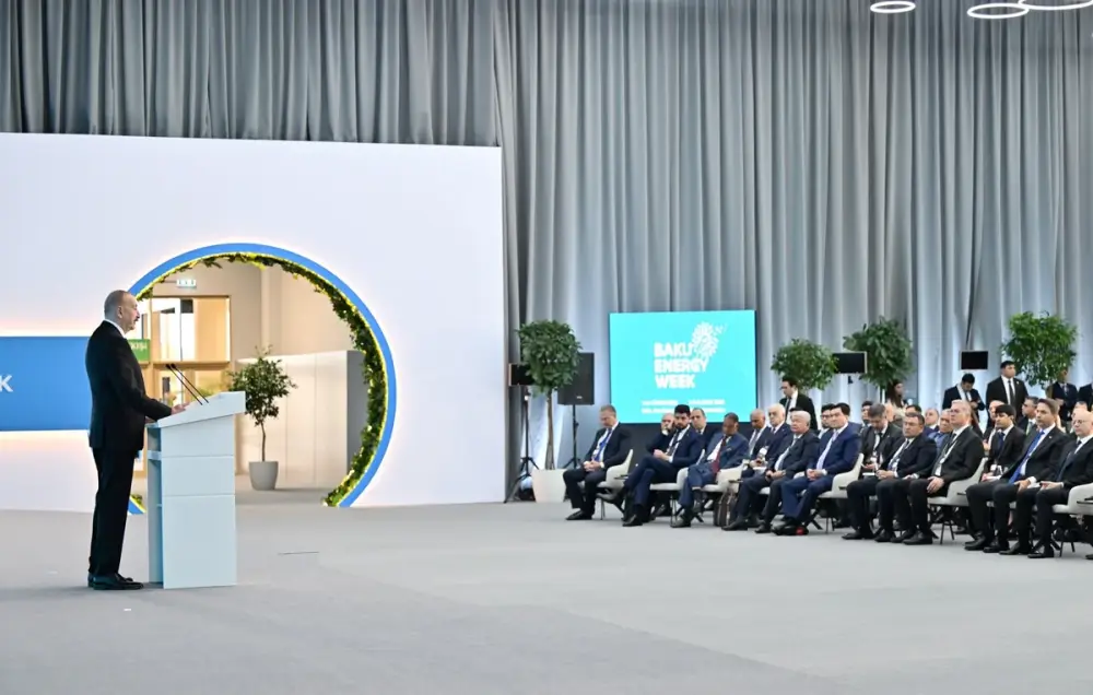 İlham Əliyev: Azərbaycanın həyata keçirdiyi enerji siyasəti bu gün də mühüm nəticələr verməkdədir