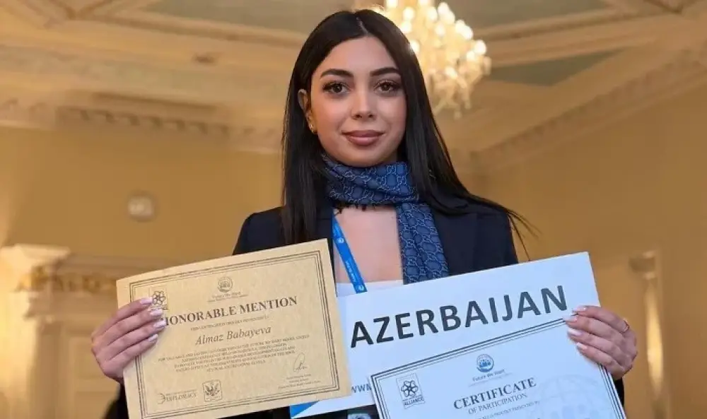 Azərbaycanlı gənc Londonda fəxri mükafata layiq görüldü