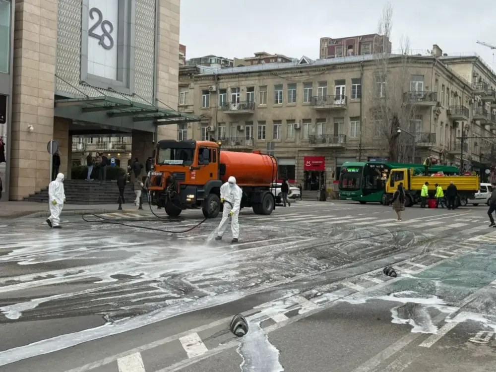 Güclü yağışdan sonra Bakıda genişmiqyaslı daxili iməcilik keçirilib