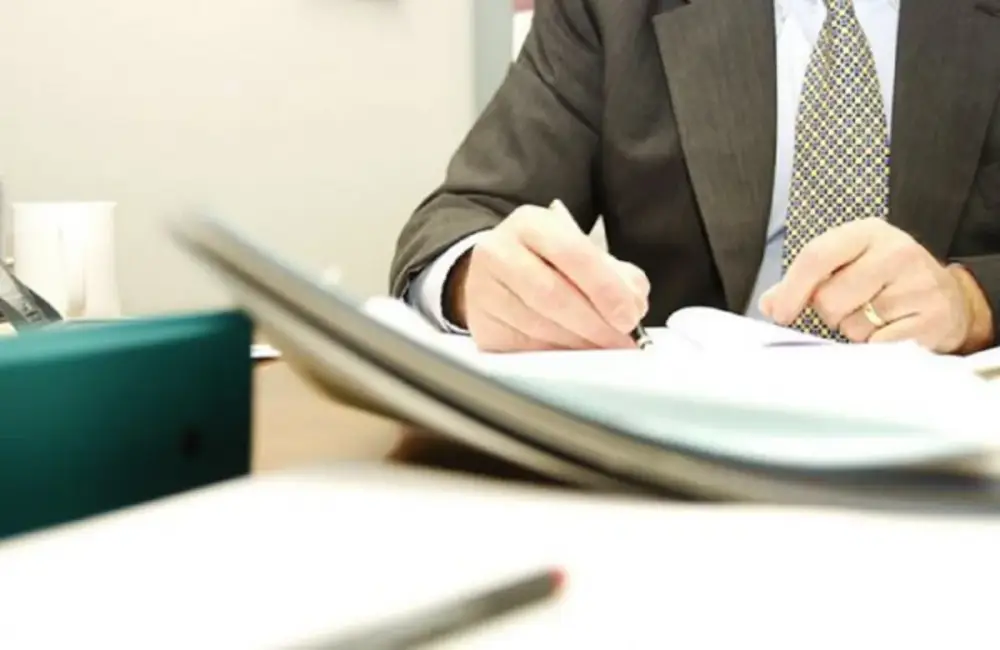 Fiziki şəxslərin uçota alınması və çıxarılması qaydalarında dəyişiklik edildi