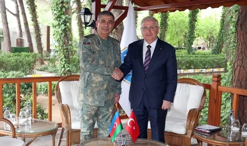 Zakir Həsənov Yaşar Gülərlə görüşdü