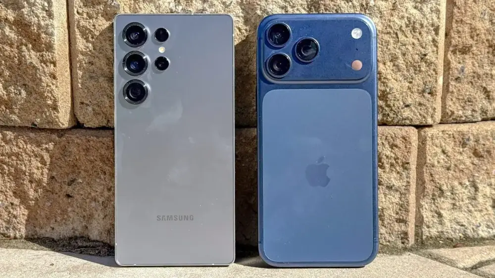 Apple və Samsung: Hansı telefon markasının istifadəçiləri daha çox məmnundur?