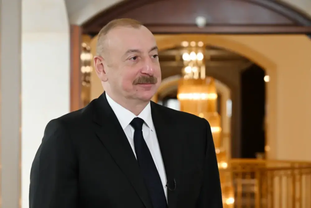 İlham Əliyev Roma Papasını təbrik etdi