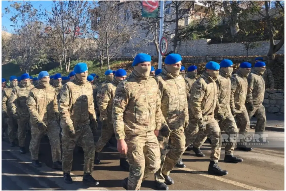 Şuşada hərbçilərin Zəfər yürüşü başlayıb