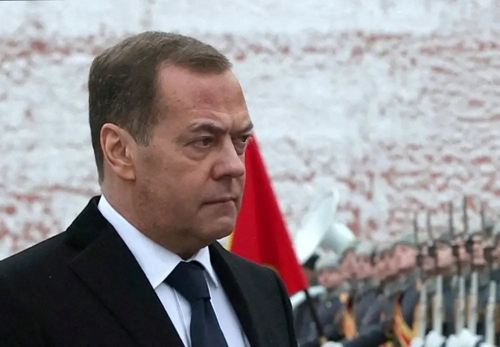 Medvedev: Finlandiya ilə sərhəddə sakitlikdir
