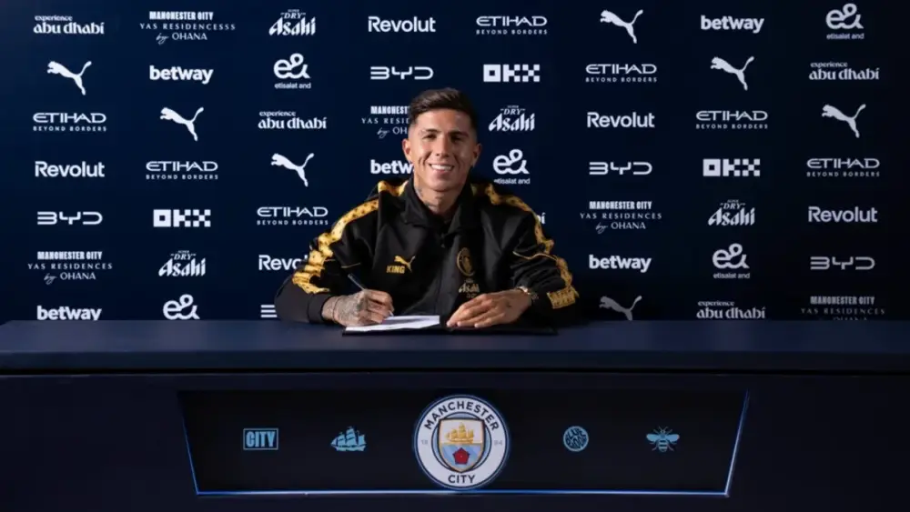 "Mançester Siti" transfer rekordunu təkrarladı
